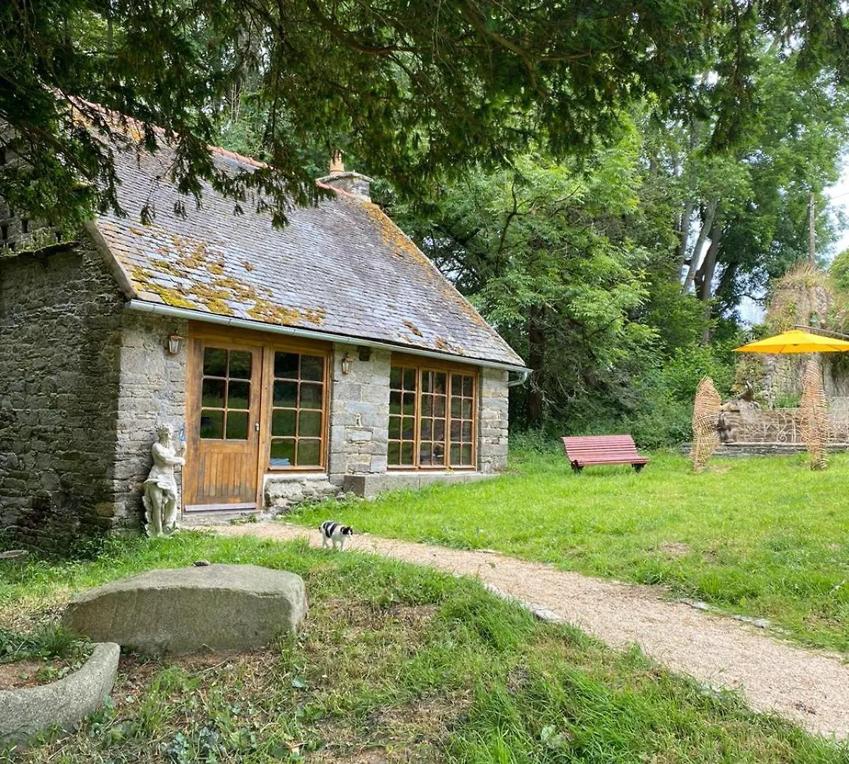 Le Gite Du Chateau Kervolongar Garlan